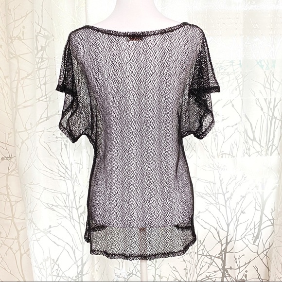 Sheer slinky black material scoop neck short sleeve swimsuit cover up tunic top - Picture 4 of 5